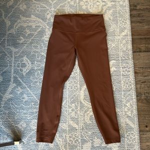 Lululemon wunder under 25” size 10 Java